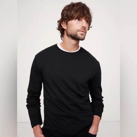 NWT! Banana Republic Black Luxury-Touch Long-Sleeve T-Shirt - Size Large💎 - Picture 1 of 5